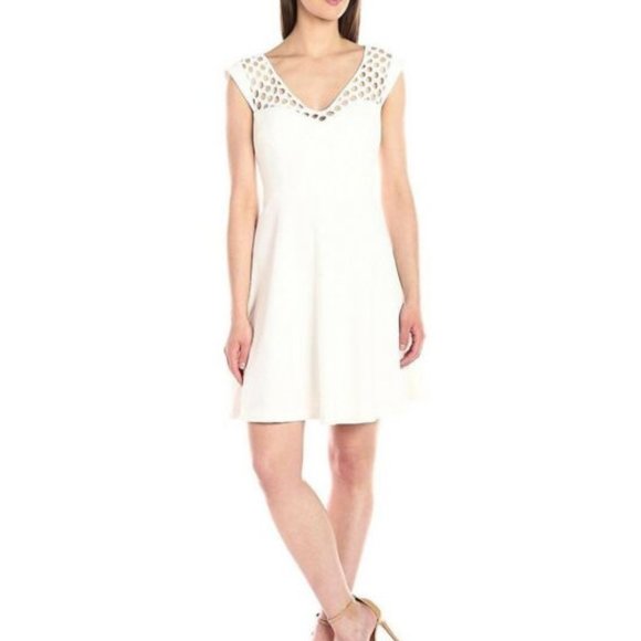Betsey Johnson Stretch Jacquard Ivory Dress 4 - Picture 1 of 7